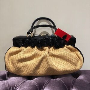 NWTS AUTHENTIC Valentino Garavani Woven & black Patent Satchel Bag Purse